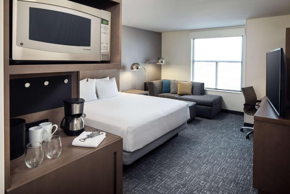 King Room interior